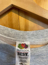 Load image into Gallery viewer, Size XL Fruit of the Loom Men&#39;s Sweater &amp; Sweatshirt
