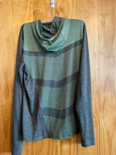 Load image into Gallery viewer, Size Medium Nike Men's Long Sleeve Shirt
