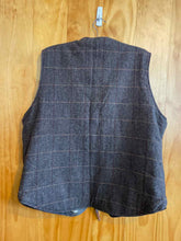 Load image into Gallery viewer, Size L Woolrich Men&#39;s Vest
