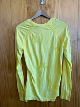 Load image into Gallery viewer, Size L Oiselle Yellow Women's Long Sleeve Shirt
