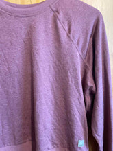 Load image into Gallery viewer, Size Unknown Vuori Pink Women's Long Sleeve Shirt
