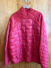 Load image into Gallery viewer, Size XL Patagonia Men&#39;s Light Jacket
