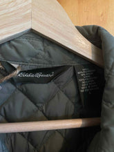 Load image into Gallery viewer, Women Size Large Eddie Bauer Green Women's Jacket
