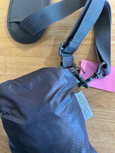 Load image into Gallery viewer, Gobi Gear Travel Bag
