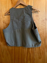 Load image into Gallery viewer, Size Large Columbia Green Women's Vest
