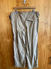 Load image into Gallery viewer, Size Large Empyre Men&#39;s Pants

