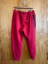 Load image into Gallery viewer, Size Large Nike Men&#39;s Sweatpants

