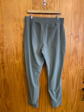 Load image into Gallery viewer, Size L Eddie Bauer Green Women's Pants
