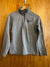Load image into Gallery viewer, Size Small Patagonia Grey Women's Fleece Sweatshirt
