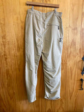 Load image into Gallery viewer, Size Large Patagonia Men&#39;s Pants
