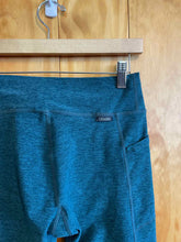 Load image into Gallery viewer, Size 6 Oiselle Teal Women&#39;s Leggings
