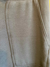 Load image into Gallery viewer, Size Small Quince Black Women's Sweatpants
