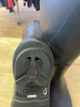 Load image into Gallery viewer, Shoe Size 8 Hunter Black Rain Boots
