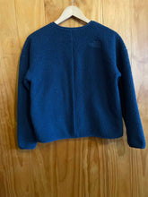 Load image into Gallery viewer, Child Size Large North Face Girl&#39;s Sweater and Sweatshirt
