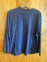 Load image into Gallery viewer, Size L Carhartt Men&#39;s Long Sleeve Shirt

