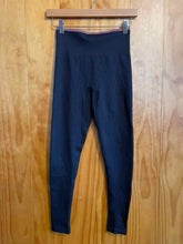 Load image into Gallery viewer, Size Small Outdoor Voices Black Women's Leggings
