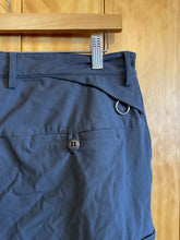 Load image into Gallery viewer, Size 36 Kitsbow Men&#39;s Shorts
