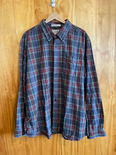 Load image into Gallery viewer, Size XL L.L. Bean Men&#39;s Flannel
