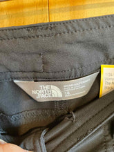 Load image into Gallery viewer, Size 16 The North Face Black Women's Hiking Pants
