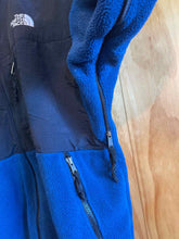 Load image into Gallery viewer, Size S The North Face Men&#39;s Light Jacket
