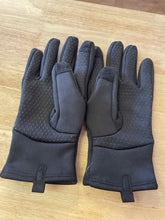 Load image into Gallery viewer, New Balance Gloves
