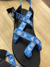 Load image into Gallery viewer, Shoe Size 10 Chaco Sandals
