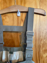 Load image into Gallery viewer, Hodgman Waders
