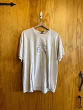 Load image into Gallery viewer, Size XL Gildan Men&#39;s Short Sleeve Shirt
