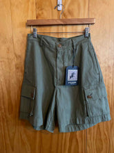 Load image into Gallery viewer, Size 28 Filson Green Women's Shorts
