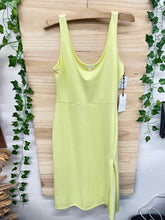 Load image into Gallery viewer, Size Large Leith Yellow Dress
