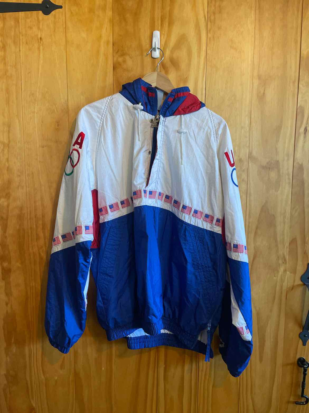 Size XL Starter Men's Light Jacket