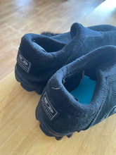 Load image into Gallery viewer, 8 Salomon Men's Shoes
