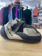 Load image into Gallery viewer, Adidas Shoes
