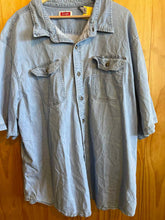 Load image into Gallery viewer, Size 3XL Wrangler Men's Short Sleeve Shirt
