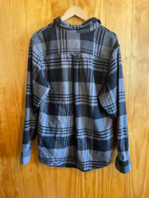 Load image into Gallery viewer, Size L Orvis Men's Flannel
