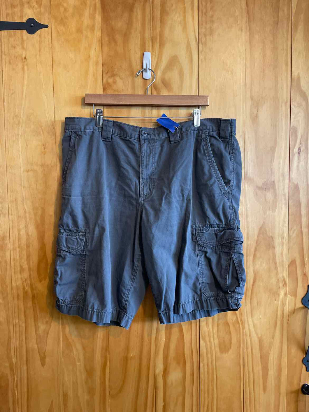 Size 40 Eddie Bauer Men's Shorts