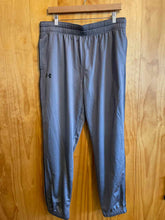 Load image into Gallery viewer, Size XL Under Armour Men&#39;s Sweatpants
