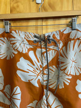 Load image into Gallery viewer, Size 32 Columbia Men's Swim Trunks
