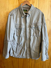 Load image into Gallery viewer, Size L Timberland Men's Light Jacket
