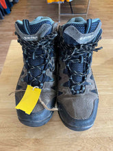 Load image into Gallery viewer, 10.5 Hi tec Men's Hiking Boots
