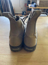 Load image into Gallery viewer, 9 Hodgman Men's Boots
