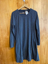 Load image into Gallery viewer, Size L Toad &amp; Co Navy Women&#39;s Long Sleeve Shirt
