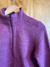 Load image into Gallery viewer, Size Medium Under Armour Pink Women&#39;s Fleece Sweatshirt
