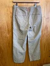 Load image into Gallery viewer, Size 12 The North Face Tan Women's Pants
