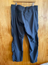 Load image into Gallery viewer, Size XL Kuhl Grey Women's Sweatpants
