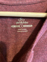 Load image into Gallery viewer, Size Small Prana Burgundy Women&#39;s Short Sleeve Shirt
