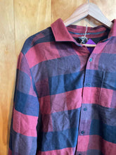 Load image into Gallery viewer, Size Large Kuhl Men's Flannel
