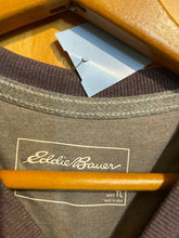 Load image into Gallery viewer, Size L Eddie Bauer Men&#39;s Long Sleeve Shirt
