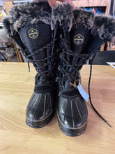 Load image into Gallery viewer, Women&#39;s Shoe Size 8 khombu Black Women&#39;s Winter Boots
