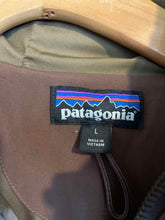 Load image into Gallery viewer, Size Large Patagonia Men's Sweater &amp; Sweatshirt
